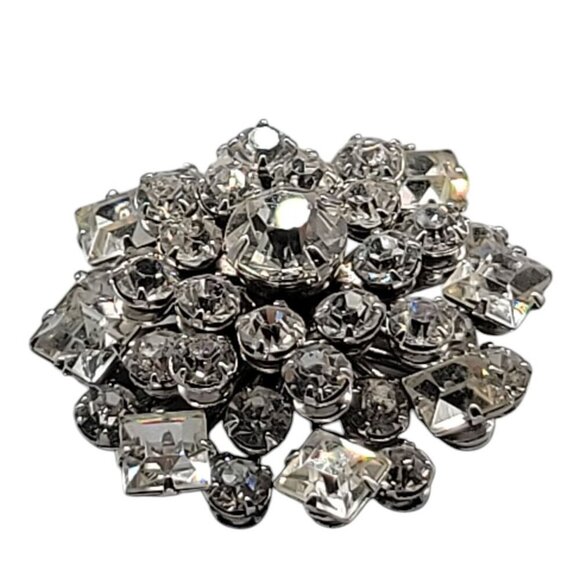 Sparkling Rhinestone Snowflake Brooch Vintage Layered 1940s Design Clear Stones - Picture 8 of 13